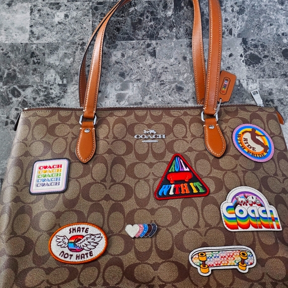 Coach Handbags - Coach Tote Bag